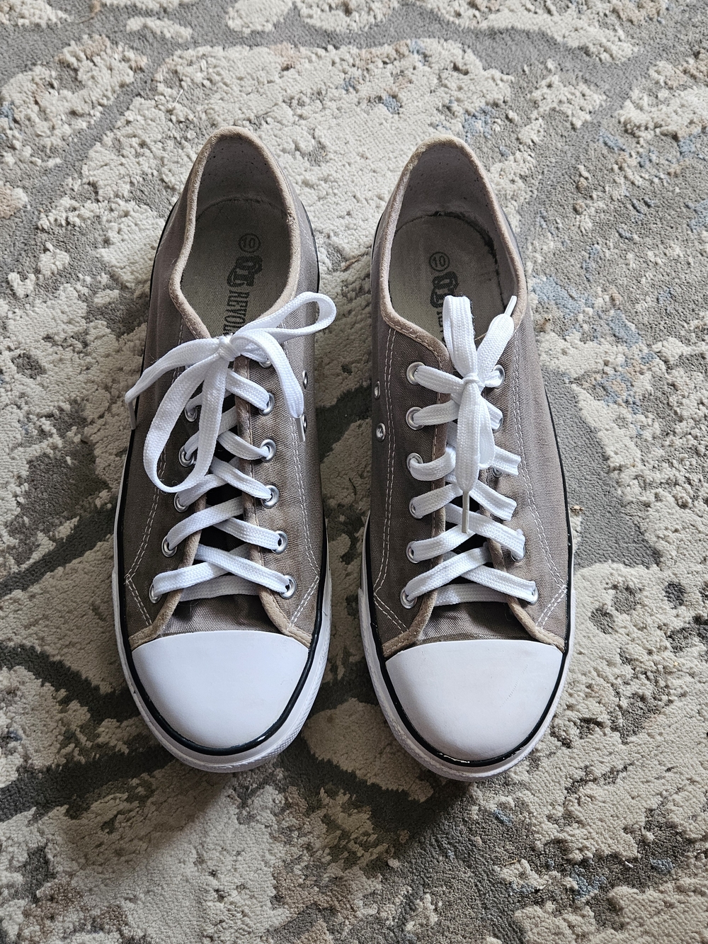 OT Revolution Textile Low-Top Sneakers